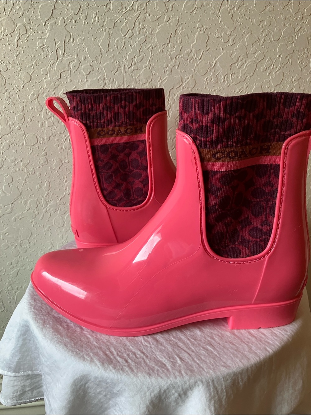 Coach: Hot Pink Rivington Rubber Rain Boots- Maroon Knit Cuff- 8